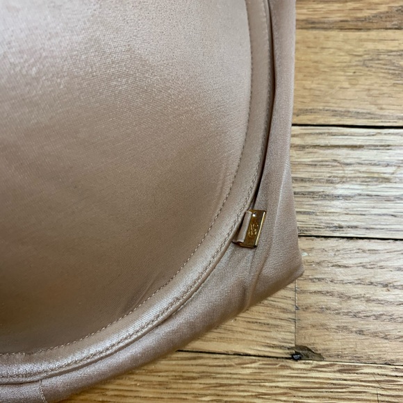 2/$25 VS - Very Sexy Lightly Lined Plunge Bra - Picture 6 of 10